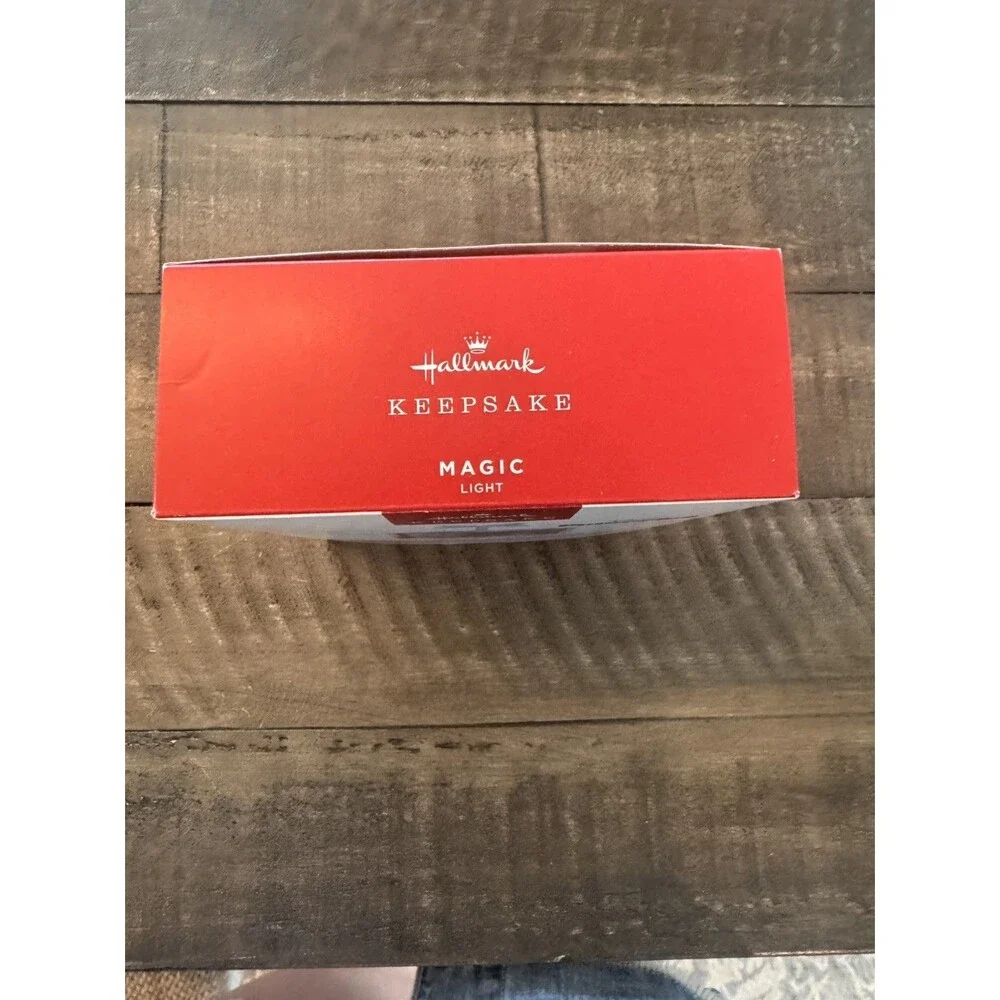 Hallmark comes box